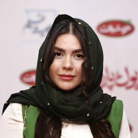 آزاده زارعی : توان مادر شدن را در خودم نمی‌بینم! 