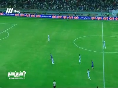 گل دوم استقلال خوزستان که  پس از بررسی VAR مردود اعلام شد