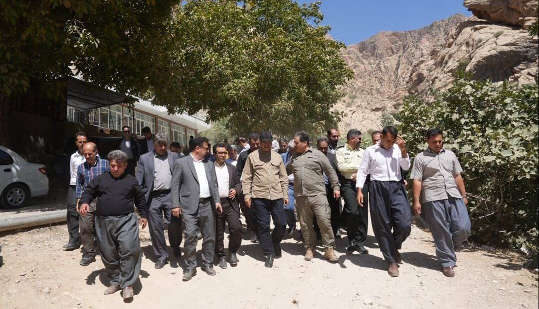 فرماندار دالاهو خواستار رفع مشکلات زیرساختی شهر ریجاب شد