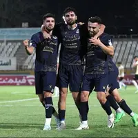 جدال کویر و دریا در پایتخت/ چادرملو اردکان میزبان ملوان بندر انزلی