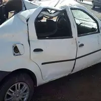 پنج مصدوم در حادثه واژگونی خودرو در محور تفت به شیراز