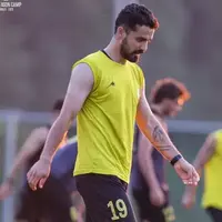 نورافکن غایب بزرگ سپاهان مقابل تراکتور