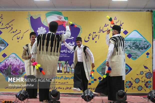 عکس/ جشنواره ملی اقوام و عشایر در فارسان