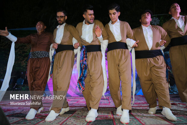 عکس/ جشنواره ملی اقوام و عشایر در فارسان