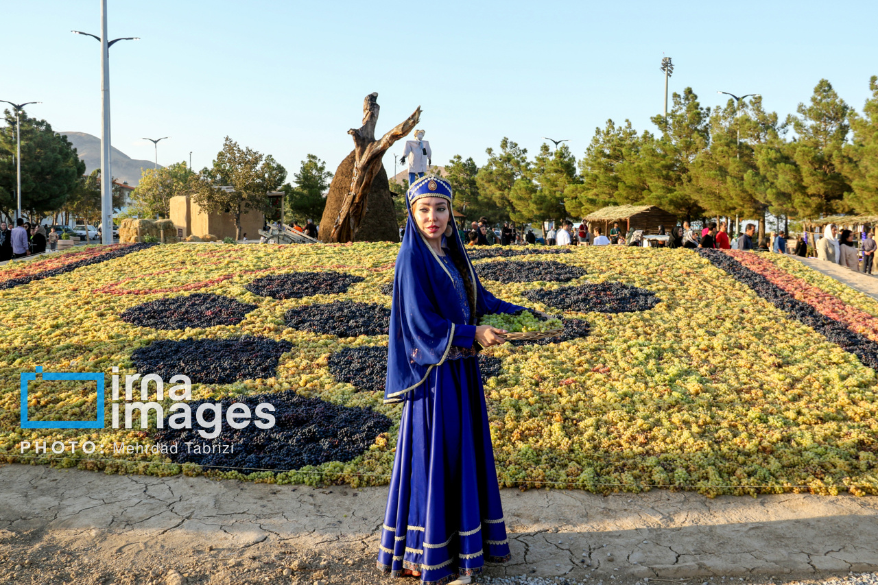  هشتمین جشنواره انگور ارومیه
