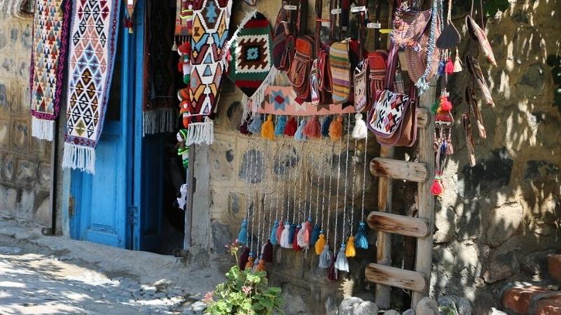 "عنبران" شهر ملی گلیم در استان اردبیل