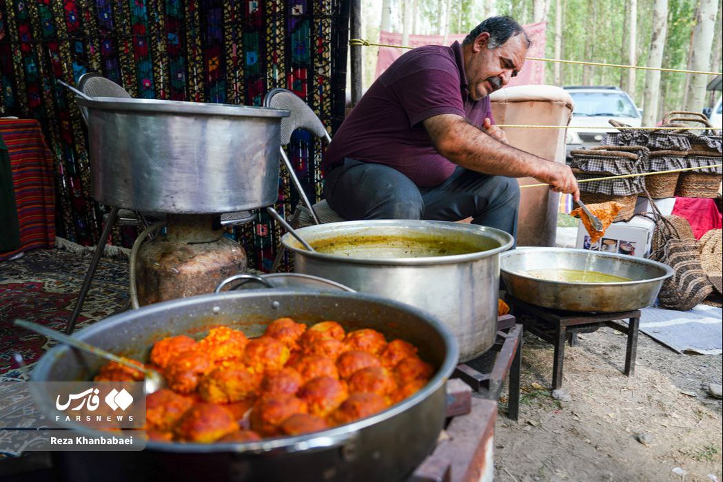 جشنواره‌ای با طعم آش و غذای سنتی  