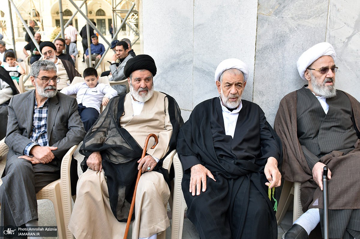 مراسم خاکسپاری پیکر مرحوم محمدعلی جماعتی (ره) در حرم امام خمینی (س)  