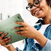 باریک‌ترین و سبک‌ترین تبلت 5G میان‌رده دنیا با نمایشگر ۱۱ اینچ رونمایی شد