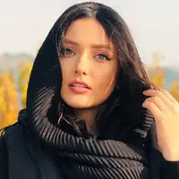 چهره ها/ سلفی داغ آوایِ سریال «شغال» پشت شیشه‌های کثیف!