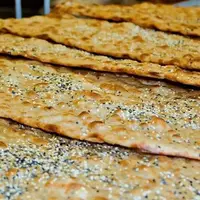 اختلاف عجیب وزن نان در ۴ گوشه ایران