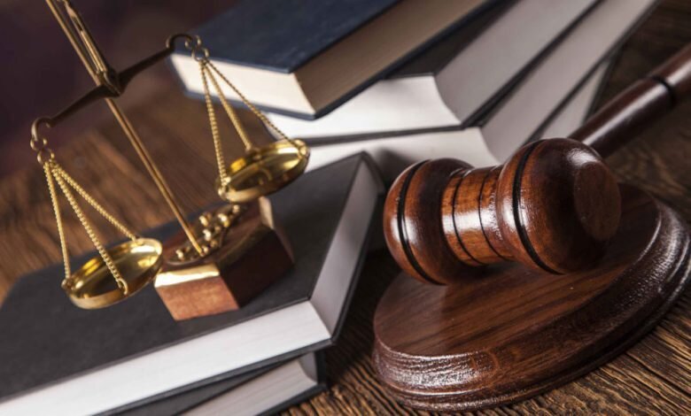 دستگیری همسر سابق بازیگر معروف به جرم کلاهبرداری اینترنتی