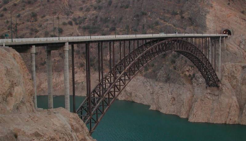 شاهکار مهندسان ایرانی بر فراز دریاچه سد گلورد؛ ساخت بلندترین و بزرگترین سازه زیرقوسی
