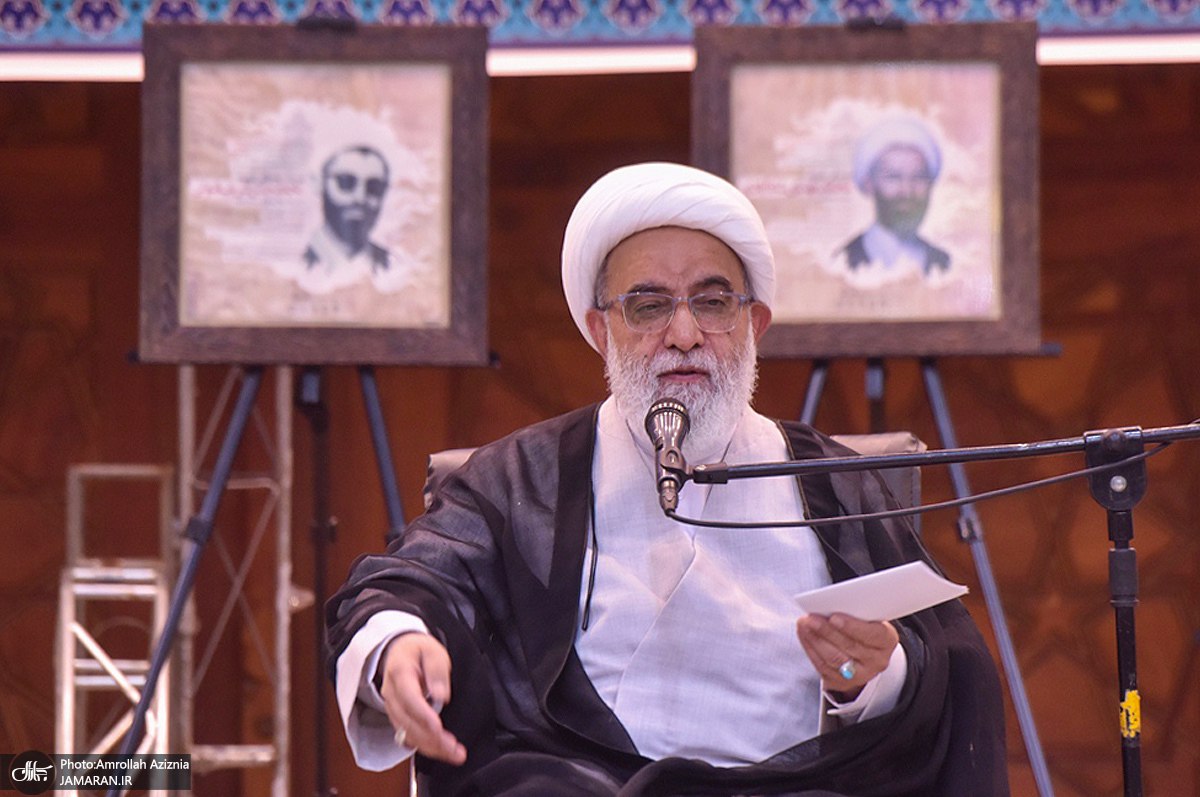  آئین آغاز سال تحصیلی حوزه علمیه استان تهران در حرم امام خمینی 