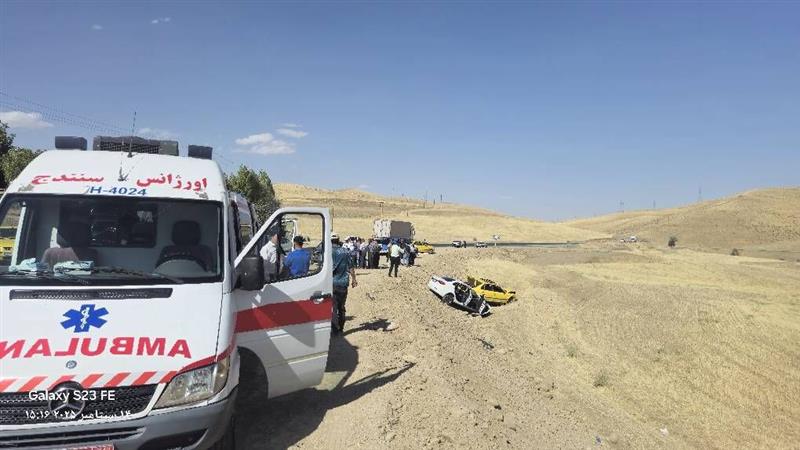 تصادف زنجیرهای در محور سنندج- دیواندره منجر به مصدومیت هشت نفر شد