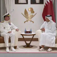 دیدار و گفت وگوی نخست وزیر قطر و فرمانده سنتکام در دوحه