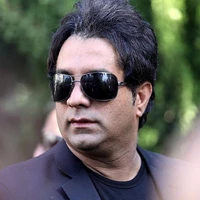 پیکر امید جهان امروز به خاک سپرده می‌شود