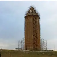 برج جهانی قابوس از داربست‌ها آزاد می‌شود
