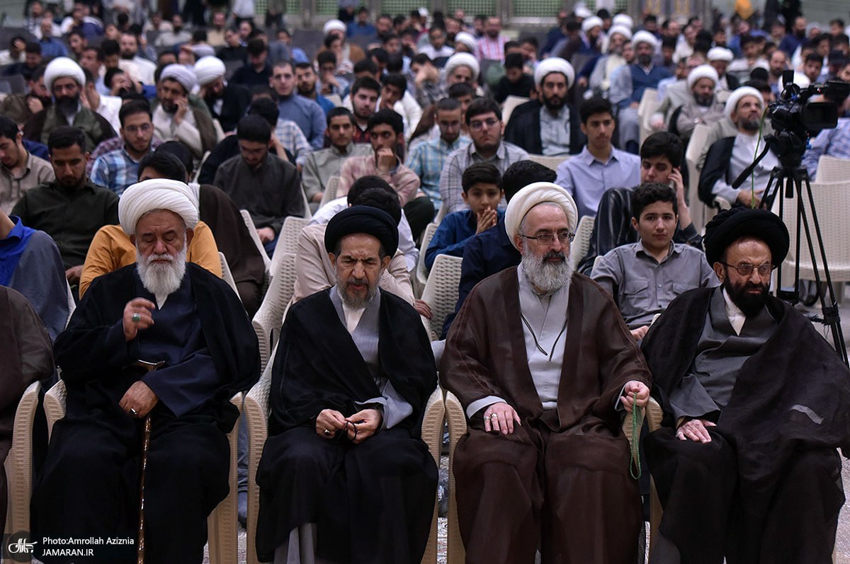  آئین آغاز سال تحصیلی حوزه علمیه استان تهران در حرم امام خمینی 