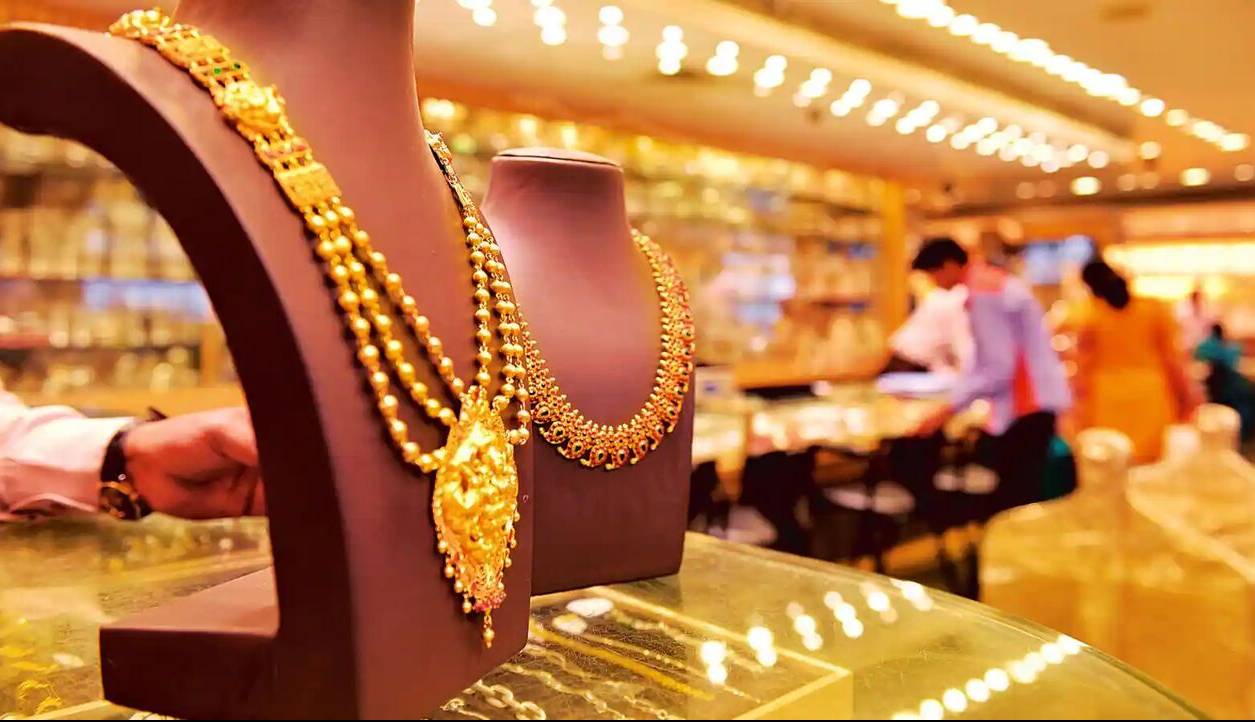 چشمانداز قیمت طلا در آستانه نشست فدرال رزرو؛ تحلیلگران چه میگویند؟