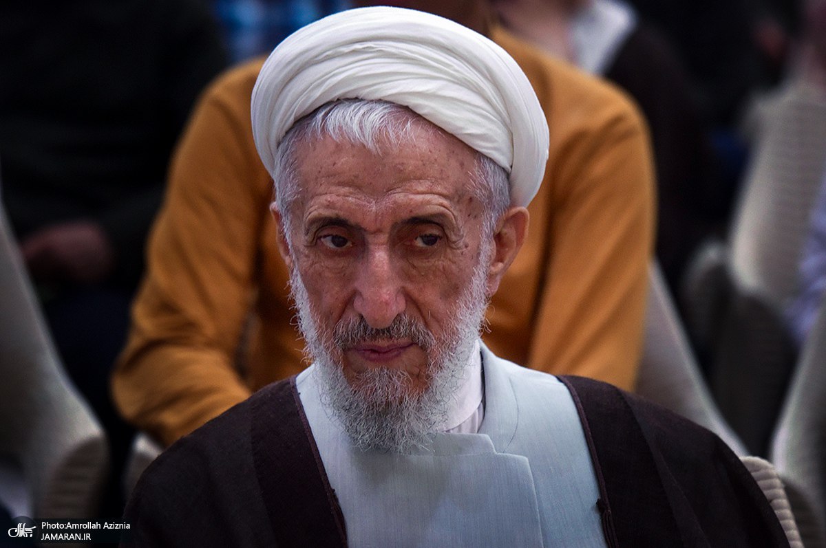  آئین آغاز سال تحصیلی حوزه علمیه استان تهران در حرم امام خمینی 