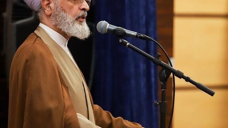 امام راحل بدون حمایت قدرت‌های جهانی جریان تاریخ را تغییر داد