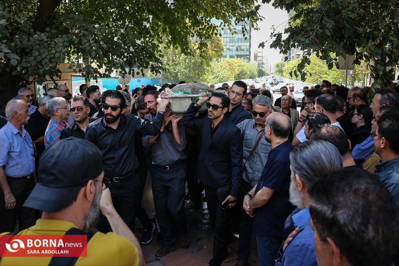 تشییع پیکر بهمن رجبی 