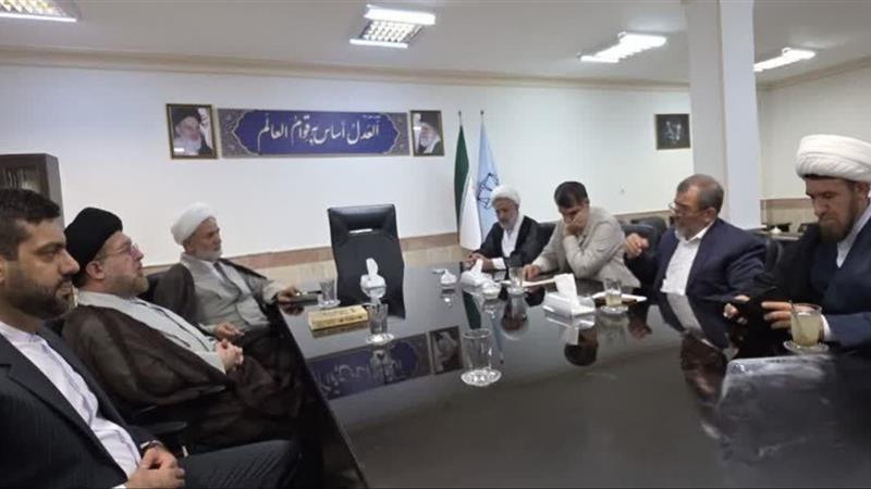 تاکید مسوولان قضایی و نمایندگان قم بر تعامل دوسویه با محوریت سند تحول و تعالی قوه قضاییه