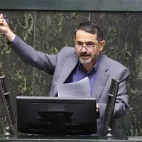 مجتبی زارعی: متخصصان و کارشناسان هنگام بازدید از تاسیسات هسته‌ای بمباران شده با خطر تشعشع مواجه هستند