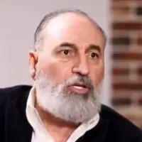 اظهارات وقیحانه فرخ‌نژاد: ما از اسرائیل می‌خواهیم که به ایران حمله کند!