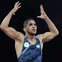 زنده از کشتی قهرمانی جهان؛ رحمان وارد می شود