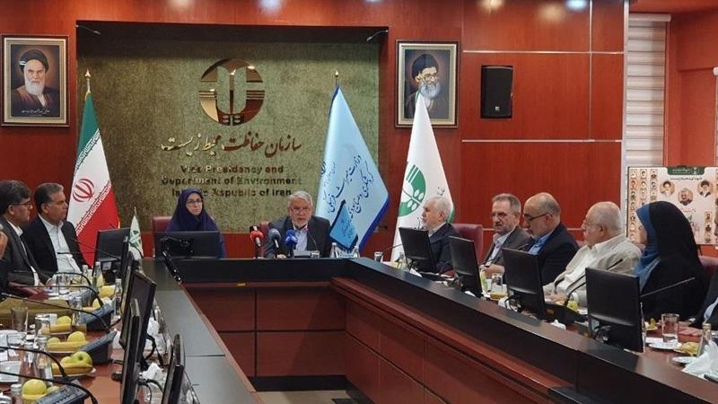 تفاهمنامه محیط زیست و گردشگری برای توسعه طبیعتگردی در مناطق حفاظتشده