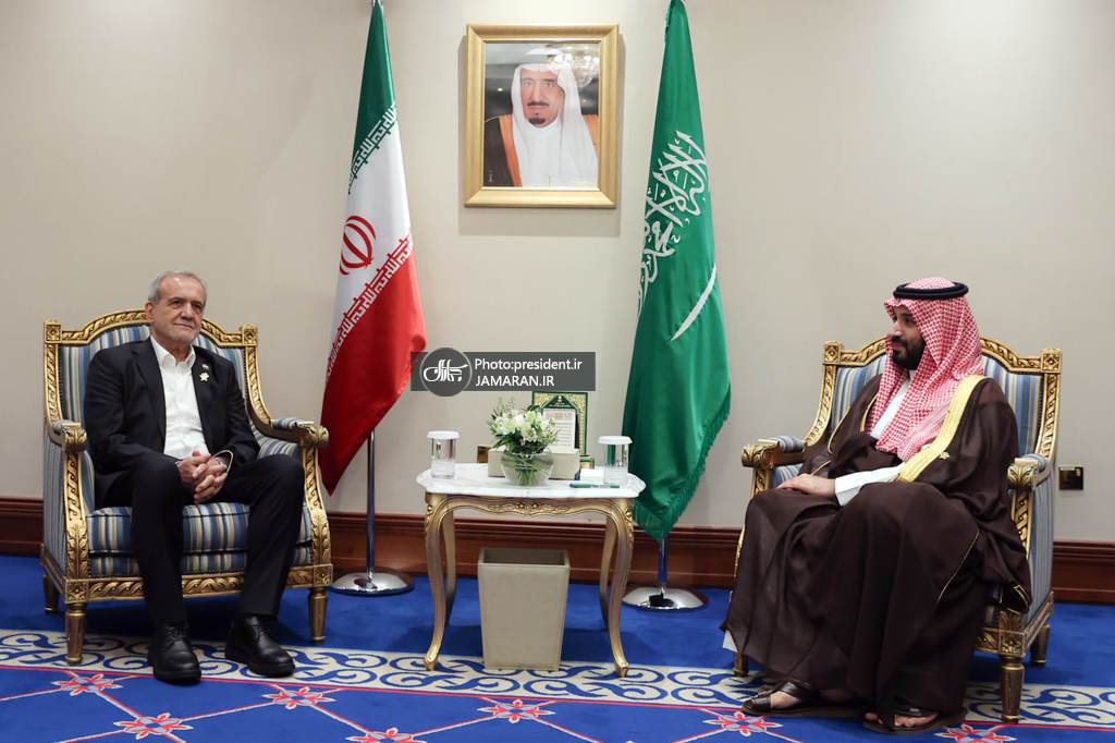 عکس/ دیدار مسعود پزشکیان و محمد بن سلمان