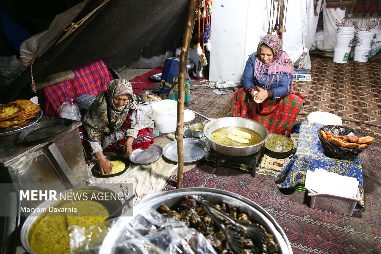 جشنواره اقوام ایرانی و نمایشگاه صنایع دستی در بجنورد