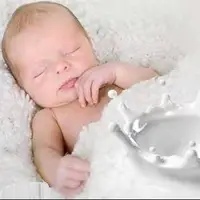 شیرخوردن بچه از مادری که مشکوک به توده سرطان سینه است ضرر دارد؟ 