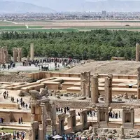 بررسی باستان شناسی محدوده نزدیک به تخت جمشید