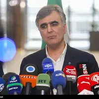 فرزین: تمرکز نقدینگی در تهران خطرناک است