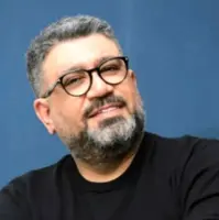 استوری مجری مشهور که گویا قصد مهاجرت دارد