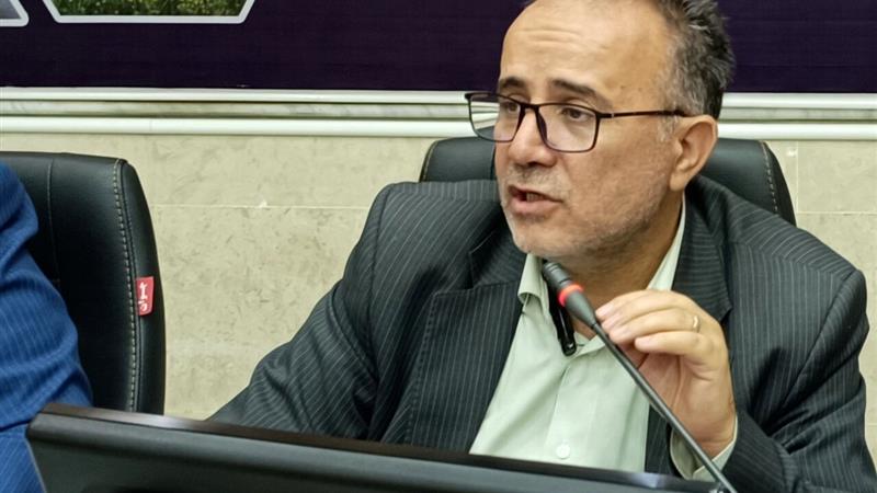 نماینده مجلس: فعالیت سکوهای برخط عرضه داروهای خاص نیازمند نظارت دقیق است