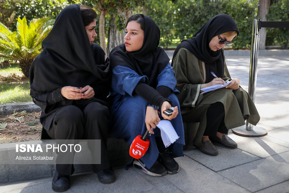 عکس/ جلسه پرسش و پاسخ اعضای هیات دولت با خبرنگاران