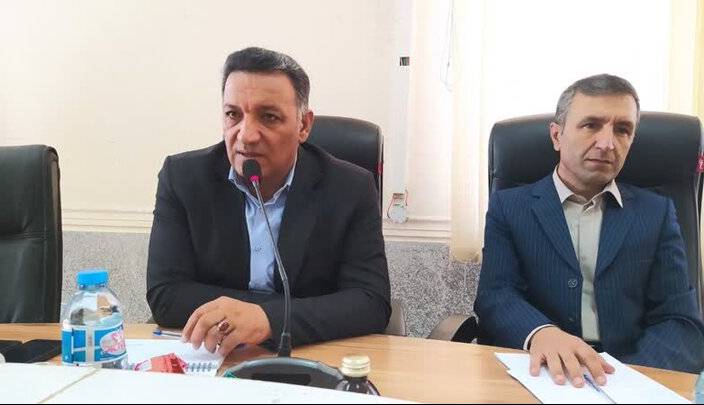فروش انگور در دهدشت با سه قیمت متفاوت؛ اقتدار در کنترل بازار وجود ندارد