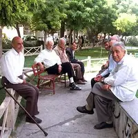 ۶۰ درصد سالمندان ایران تنها زندگی می‌کنند