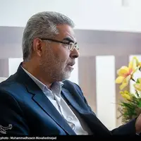 صمصامی: با سیاست غلط ارزی سال قبل ۲۰ میلیارد دلار ارز برنگشت