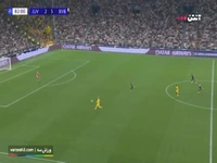 گل چهارم دورتموند به یوونتوس توسط بن سبعینی