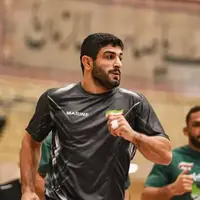 قاسمپور با تب ۴۰ درجه کشتی گرفت!