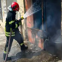 حریق تعمیرگاه اگزوزسازی در بندرعباس