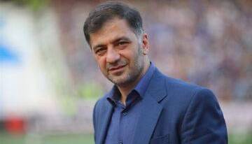 مقصر شرایط فعلی استقلال را  تاجرنیا می‌دانم؛ ساپینتو هر کسی را خواسته خریده‌اند و بهانه‌ای وجود ندارد