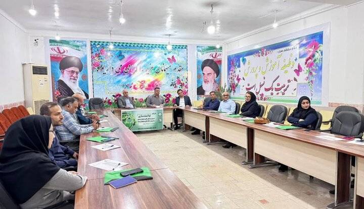 توانمندسازی مدیران تشکلهای محیط زیستی دشتستان
