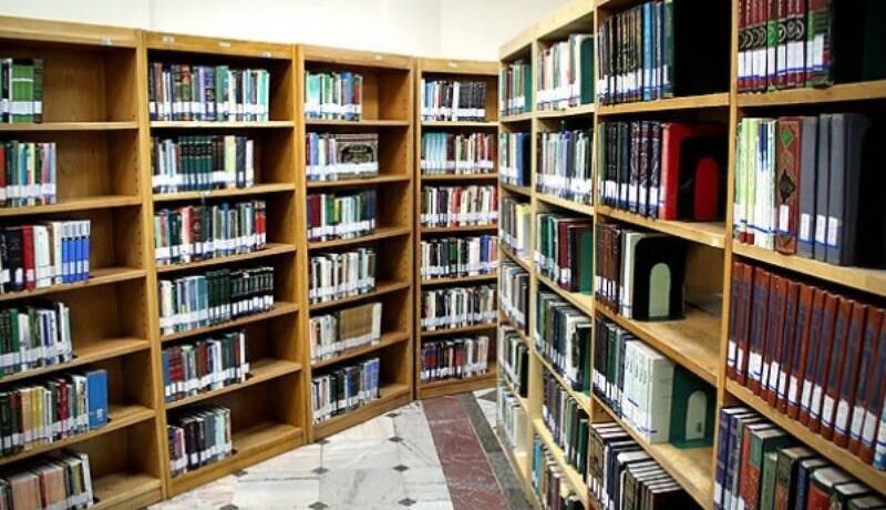 همدانیها ۲۱ هزار جلد کتاب به کتابخانه های عمومی اهدا کردند