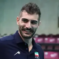 امین اسماعیل‌نژاد از ایران به تیم ملی کمک می‌کند